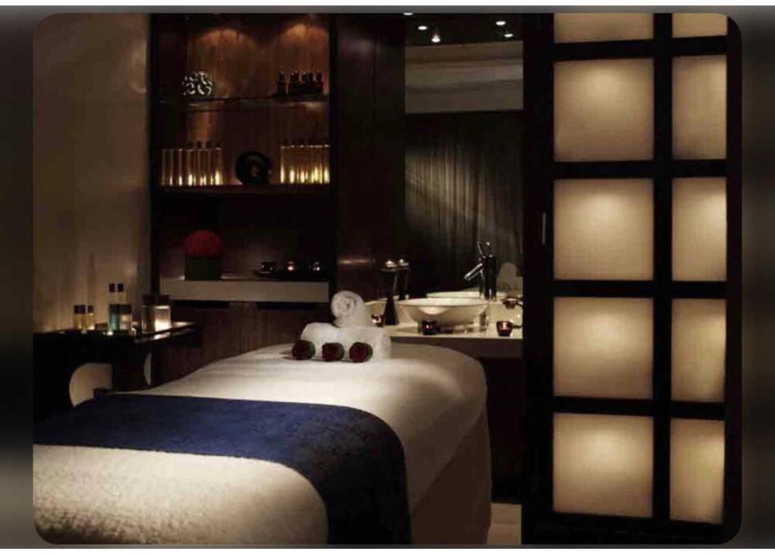 Spacious King Room With Private Entrance - Near Emirates And Camden And King'S Cross - 5 Min To Tube 芬奇利 外观 照片